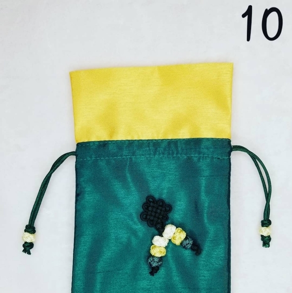 4 for $20 Handmade Korean Style Mini Pouch - Picture 3 of 8